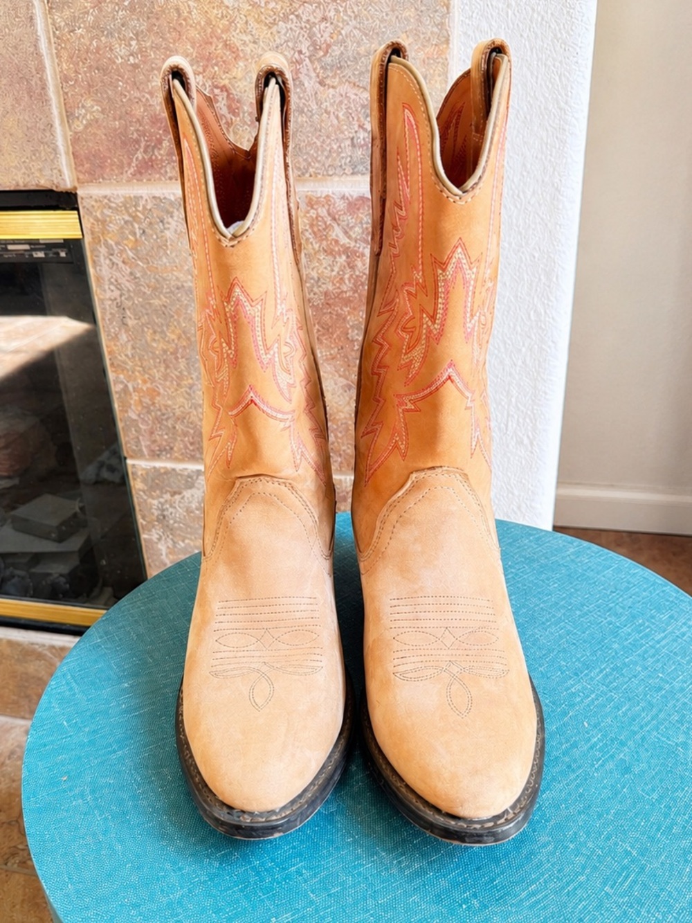 Women’s 8 Leather Cowboy Boots Tan Pink Embroidered Western Cowgirl